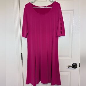 Susan Graver Women Pink Liquid Knit Fit Flare Dress Size L Cut Out Short Sleeve